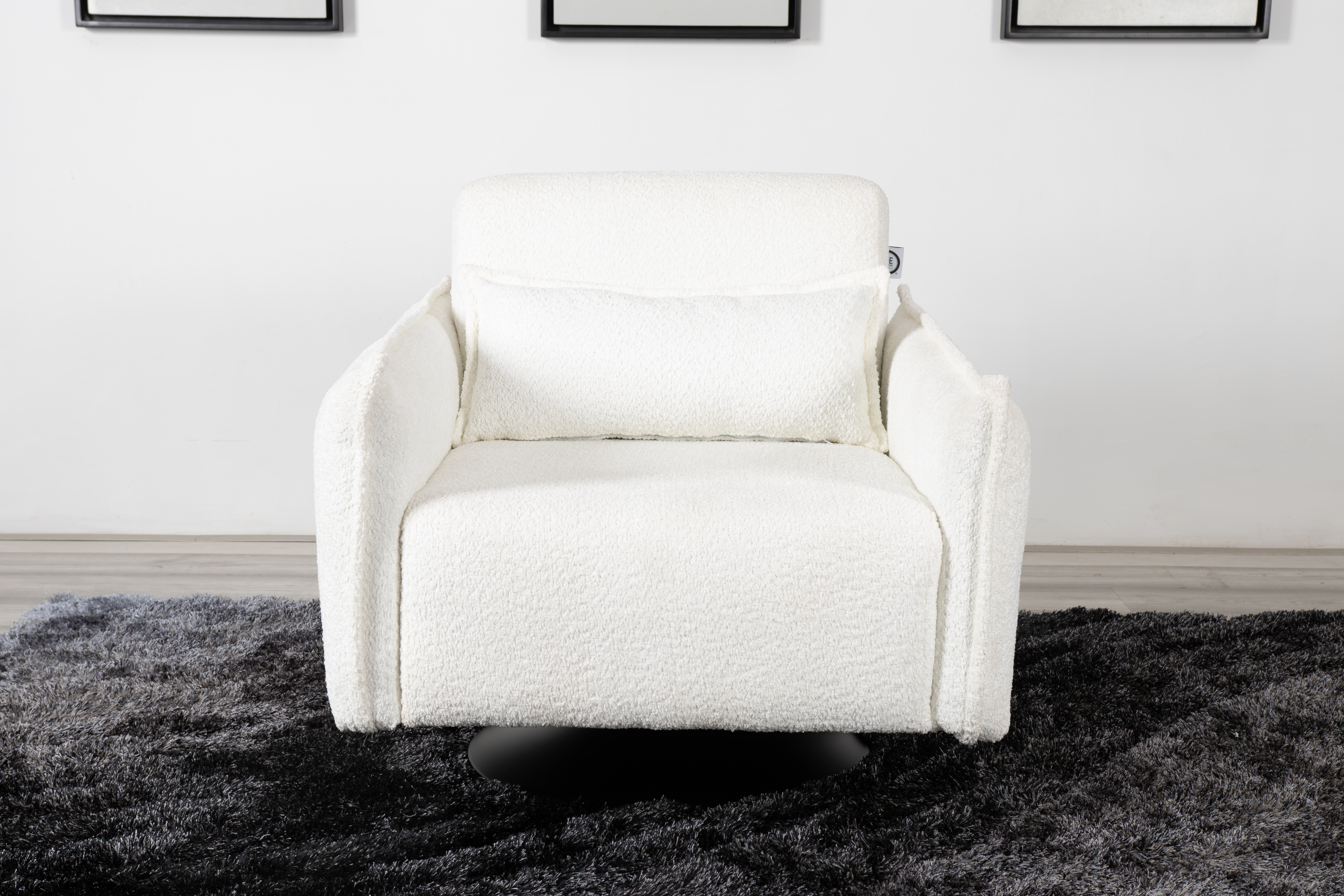 M & E MUEBLES 